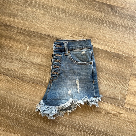 DENIM SHORTS (1/25) - Picture 6 of 7